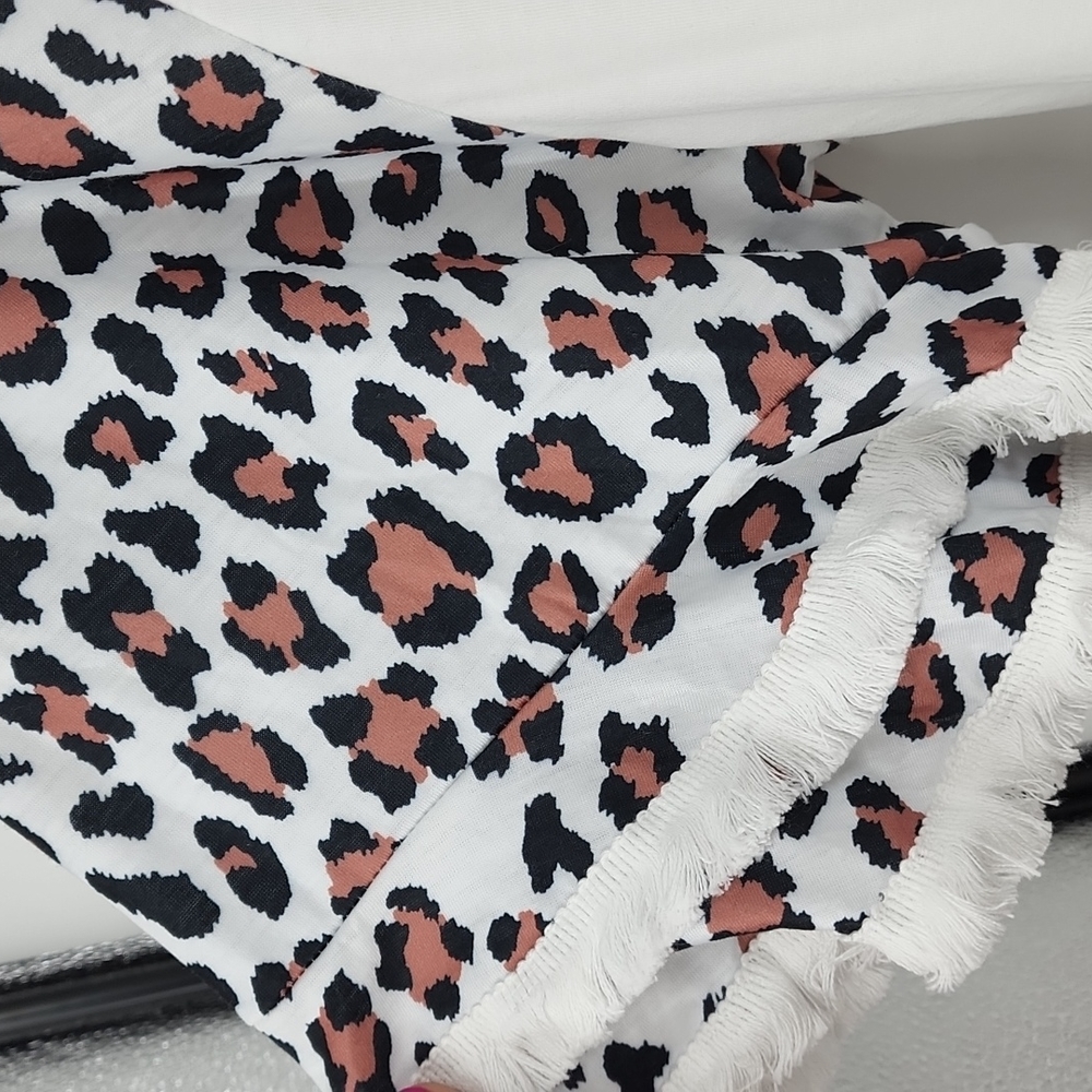 Nwt Cellabie white leopard sleeve fringe top - Picture 5 of 6